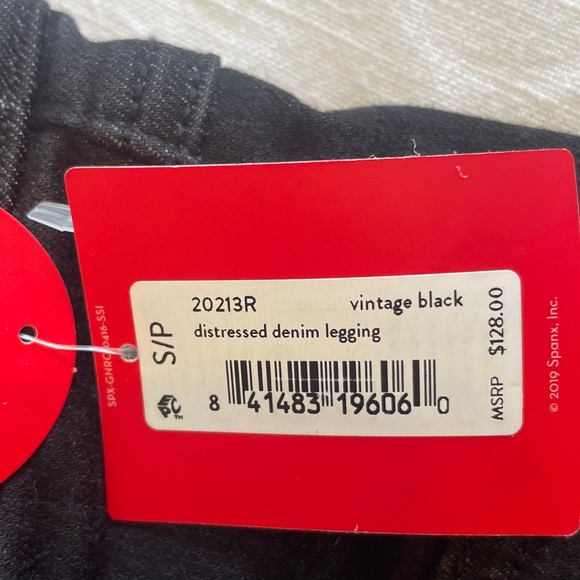 NWT! Spanx Sm ‘Distressed Denim Legging / Jeans’ vintage black 20213R $128 - Picture 10 of 14